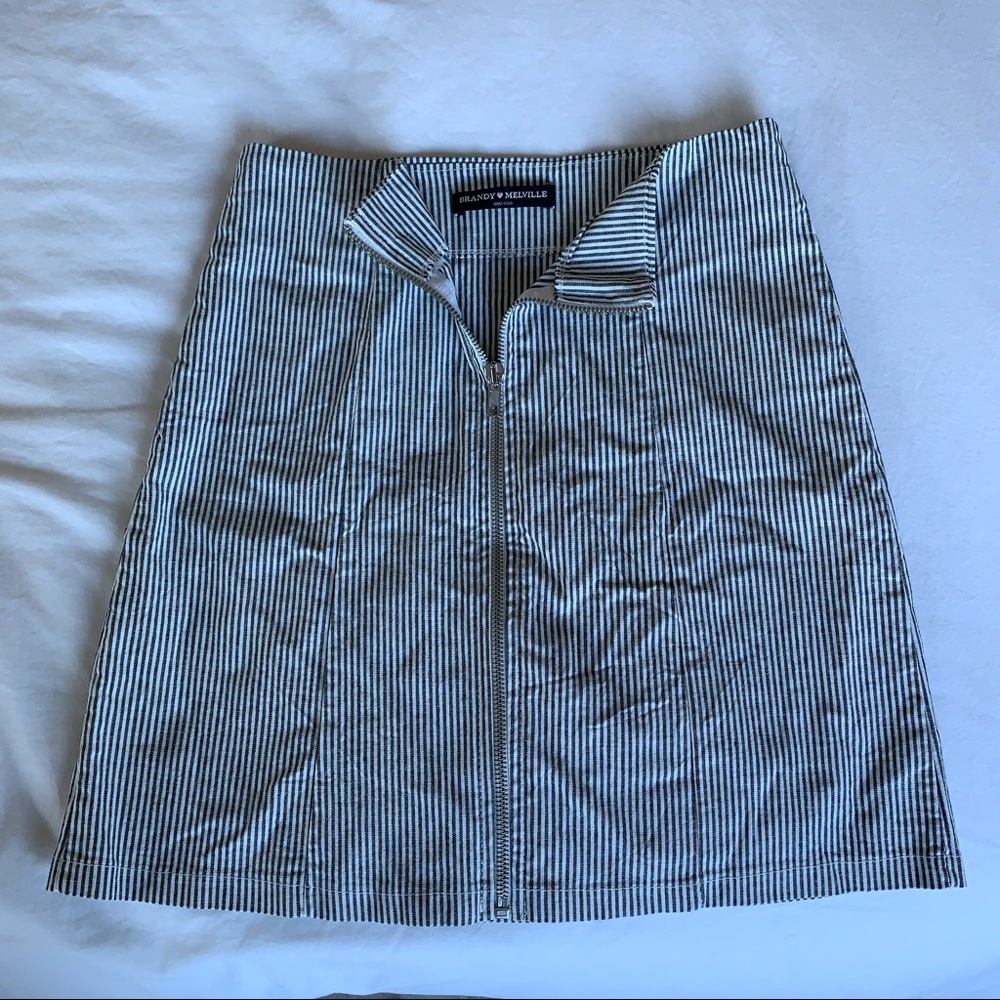 Brandy Melville zip skirt
